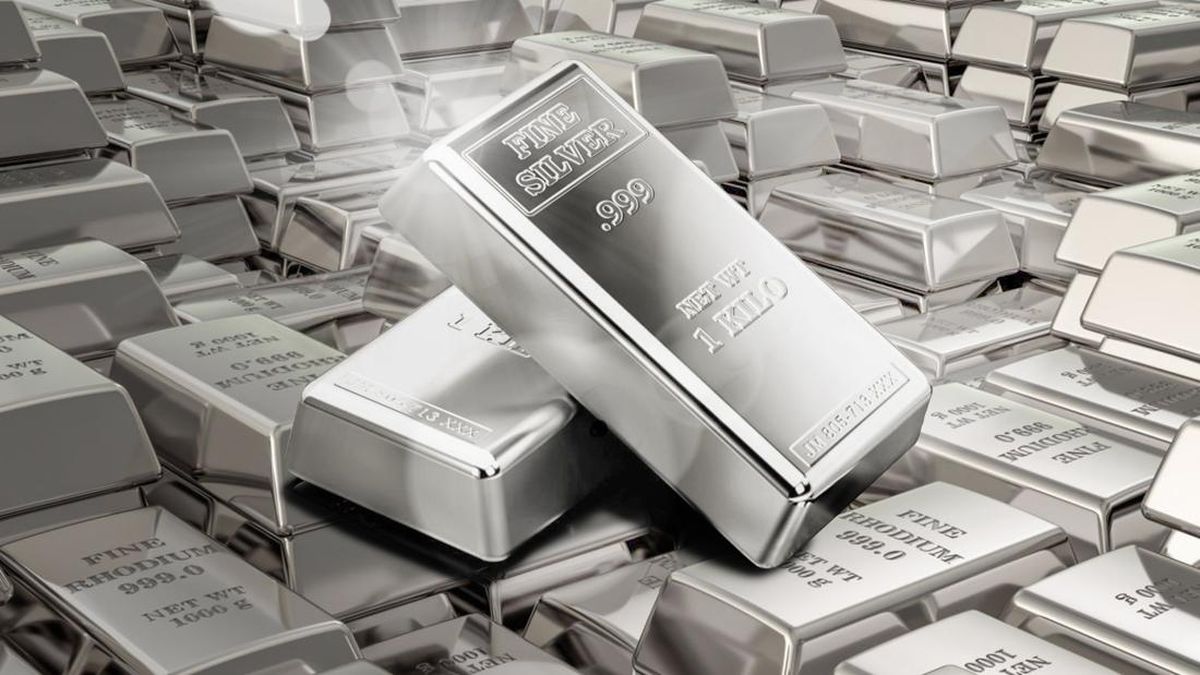 The Fed Makin 'Galak', Harga Perak Merana