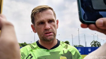 Persib Main 3 Laga Tandang Beruntun di Awal Musim, Igor Tolic Pasrah