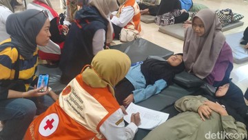 34 Santri di Sidoarjo Diduga Keracunan MBG Masih Dirawat di RS