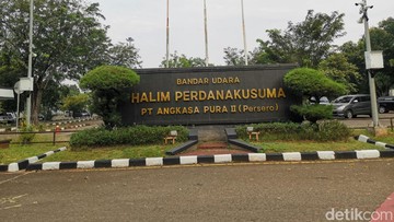 Bandara Halim Ditutup sampai Pukul 14.00 WIB Imbas Erupsi Anak Krakatau