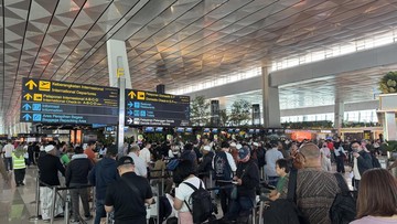 Penutupan Sementara Bandara Soetta Diperpanjang Sampai Pukul 17.30 WIB