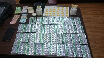 Polisi Tangkap 4 Pengedar Tramadol Berkedok Toko Kosmetik di Jakut