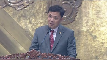 Ketua Komisi III DPR Apresiasi Polda Metro Tangkap Penendang Wanita di Sency