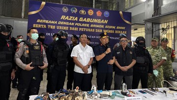 Razia Gabungan Lapas Cipinang Amankan Kabel hingga Alat Pemanas Modifikasi