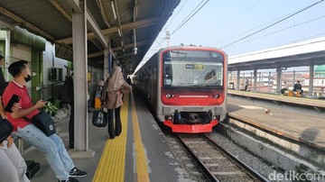 KRL Priok Masih Dipakai Bantu Rute Bogor Usai 1 KRL INKA Beroperasi Lagi