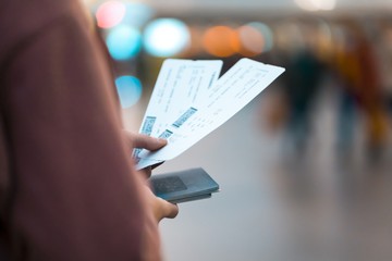 Tanpa Disadari, 7 Kebiasaan Ini Bikin Harga Tiket Pesawat Makin Mahal
