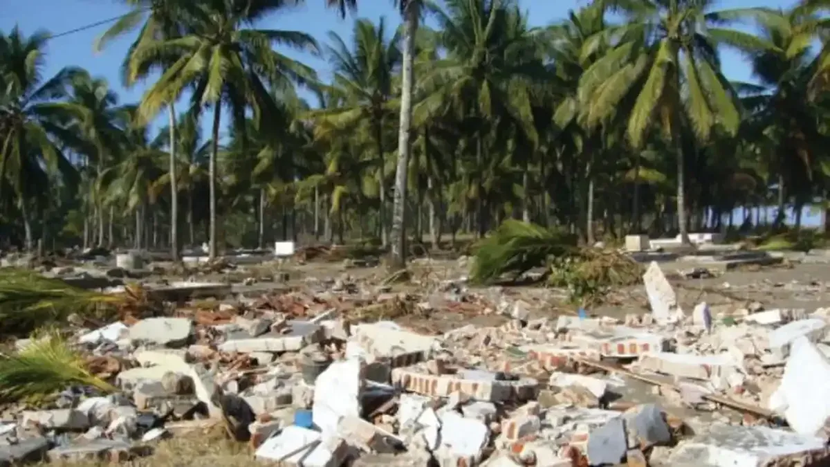 Gempa Terasa Seperti Truk Lewat, Tak Sangka Bawa Tsunami 21 Meter