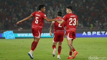 Cetak 5 Gol, Mitchell Baker Dipuji Netizen Setinggi Langit