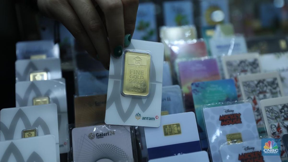 Harga Emas Galeri 24, UBS, Antam dan Antam Retro Hari ini Ambruk Lagi