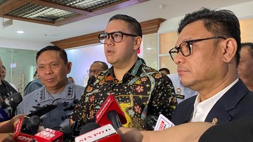 Komisi I DPR Minta Kasus Markas Judol di Rumdin TNI Diusut Secara Cermat