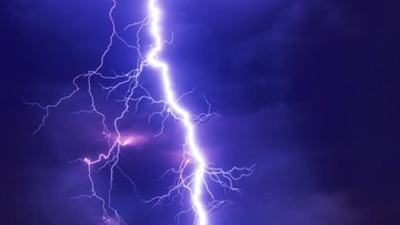 Kisah Bencana Besar yang Dipicu Petir, Ratusan Orang Tewas