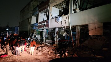 Ledakan di Pasar Cimanggis Tangsel, 2 Orang Tewas Tertimbun Reruntuhan