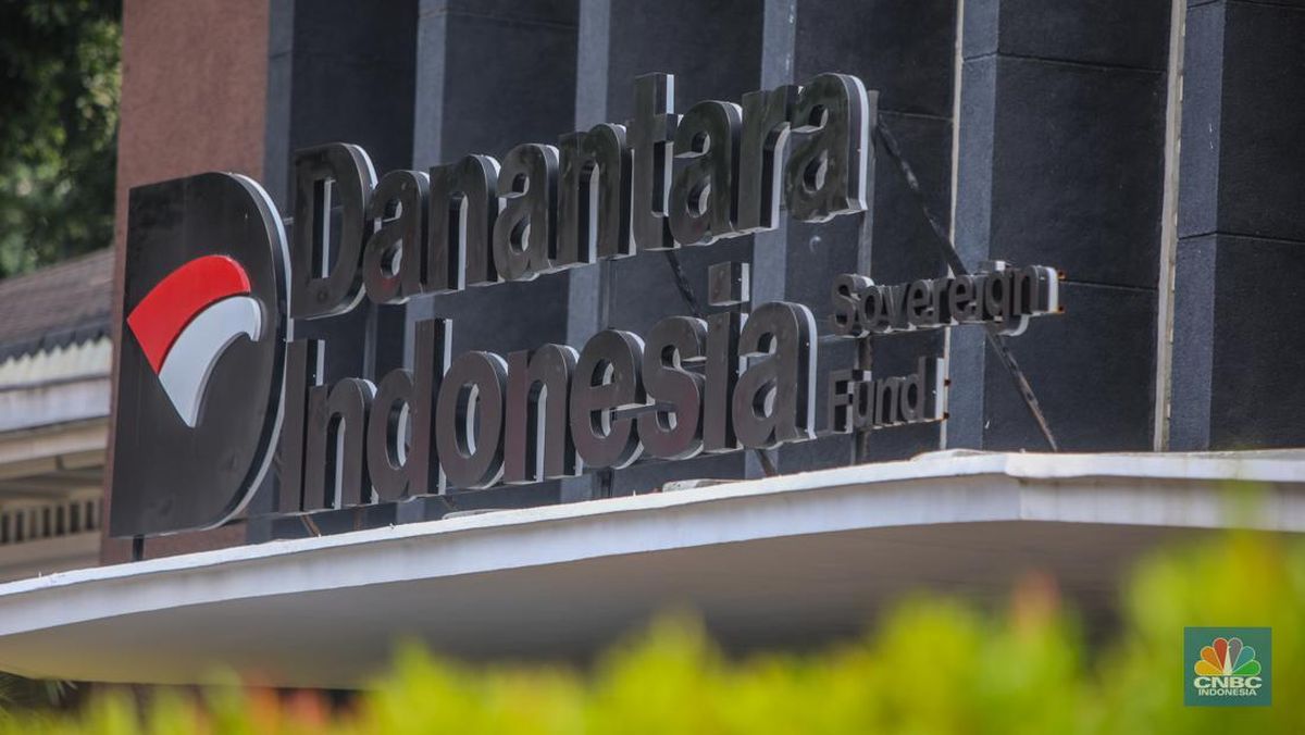 Buntut Listrik Padam, Danantara Ambil Alih PLN Batam
