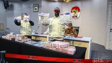 4 Fakta Ironis Dana Bencana di BNPB Jadi Ladang Main Proyek