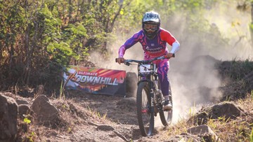Agung Prio dan Milatul Khaqimah Berjaya di Ultimate Downhill 2026