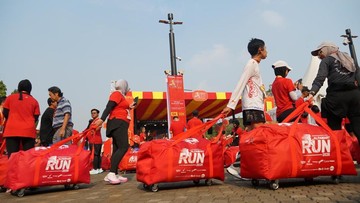 Ramai di Medsos, Peserta Alfamart Run 2026 Unboxing Goodie Bag 50 Kg
