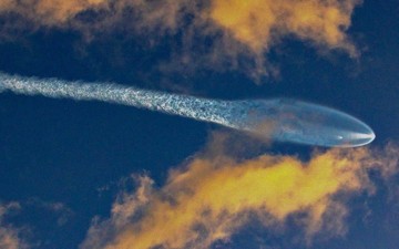 Misi SpaceX Bandwagon 5 Bawa 32 Satelit ke Luar Angkasa
