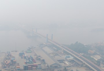 Dry Ice untuk Urai Asap Karhutla, Begini Cara Kerjanya