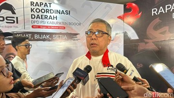 Jokowi Sebut Polemik Ijazah Operasi Politik, PSI: Sulit untuk Tak Membenarkan
