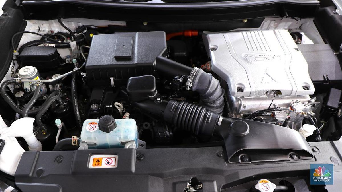 Diusulkan Dapat Insentif, Ini Kelebihan Mobil Hybrid Ketimbang Listrik