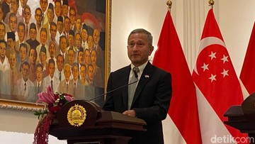 Singapura Ancam Langkah Hukum-Ekonomi ke Korporasi Pemicu Karhutla