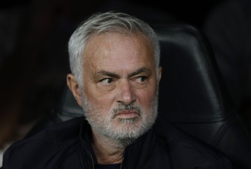 Mourinho Ingatkan Madrid: Menang di El Clasico Tidak Dapat Trofi