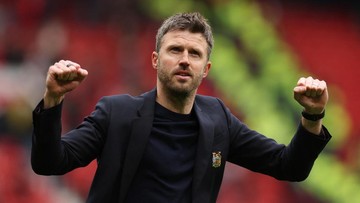 Michael Carrick Stay di MU, Pimpin Tim Lawan Chelsea