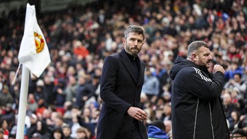 Uang Juga Jadi Alasan MU Masih Pertahankan Carrick