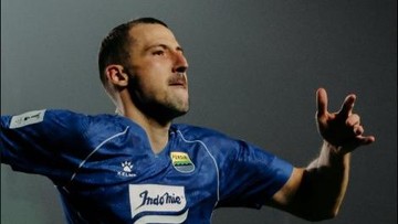 Bersinar saat Persib Taklukkan Melbourne Victory, Sekulic Happy