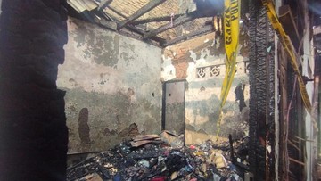 Penampakan Rumah Hangus Akibat Kebakaran di Cikini Jakpus