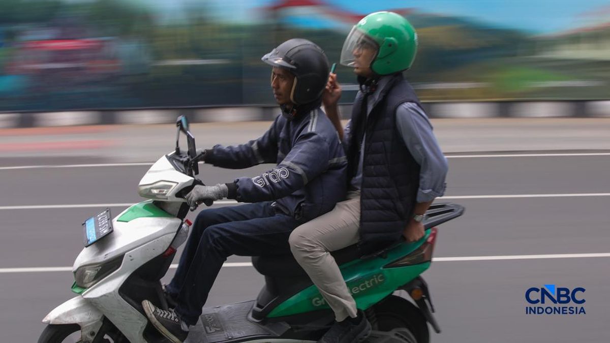 Siap-Siap! Populasi Motor Listrik di RI Bakal Meledak di 2035
