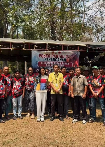 Azizah Salsha Berikan Bantuan Penanganan Karhutla di Banjarbaru