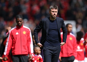 Roy Keane: Michael Carrick Beruntung Belum Dipecat