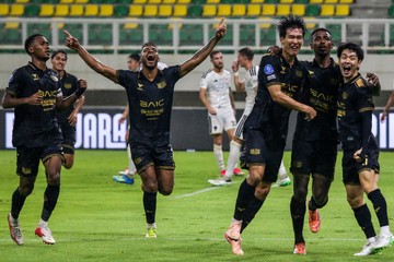 Dewa United Banten FC Tundukkan Persija Jakarta dengan Skor 2-1